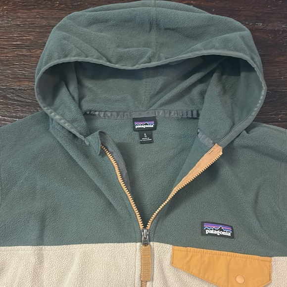 Patagonia Micro D Snap-T Fleece Jacket - Forest Green + Tan with Mustard Details - Picture 1 of 7